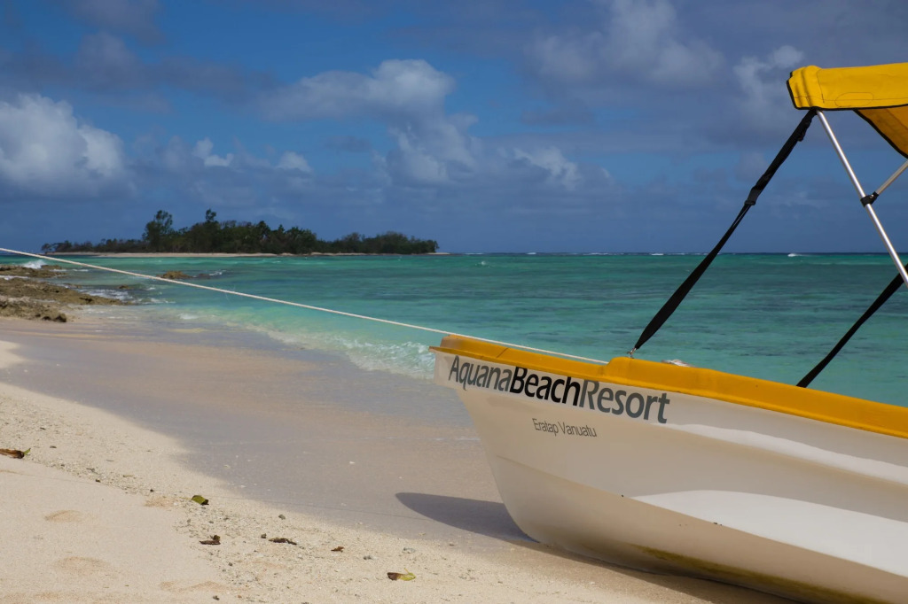 Aquana Beach Resort