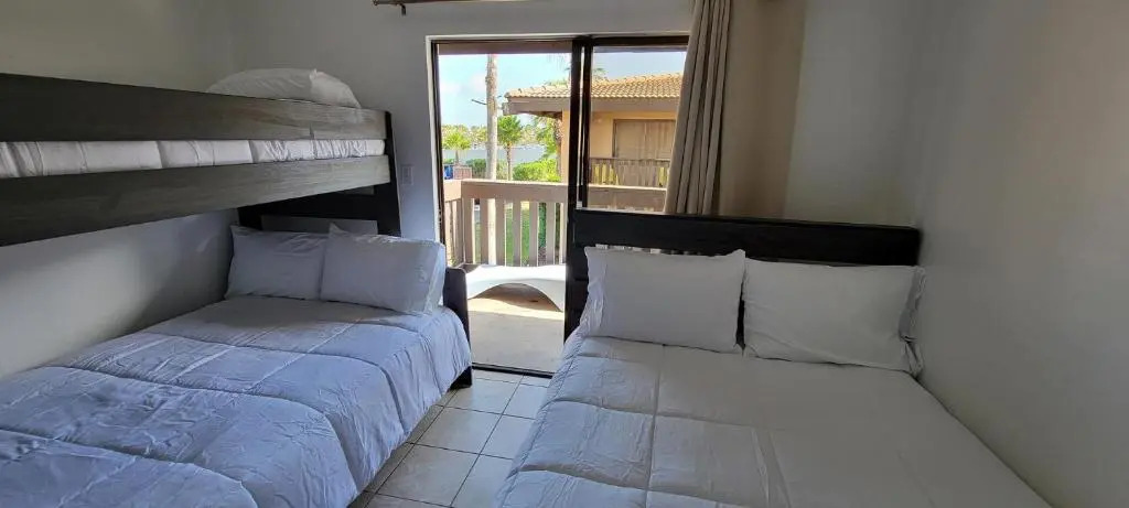 Tiki Condo 261