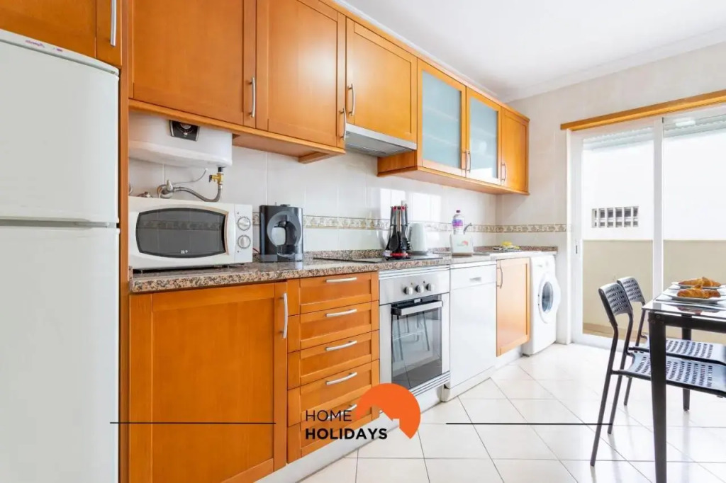 #001 Beautiful Flat Near the City Center, Beach