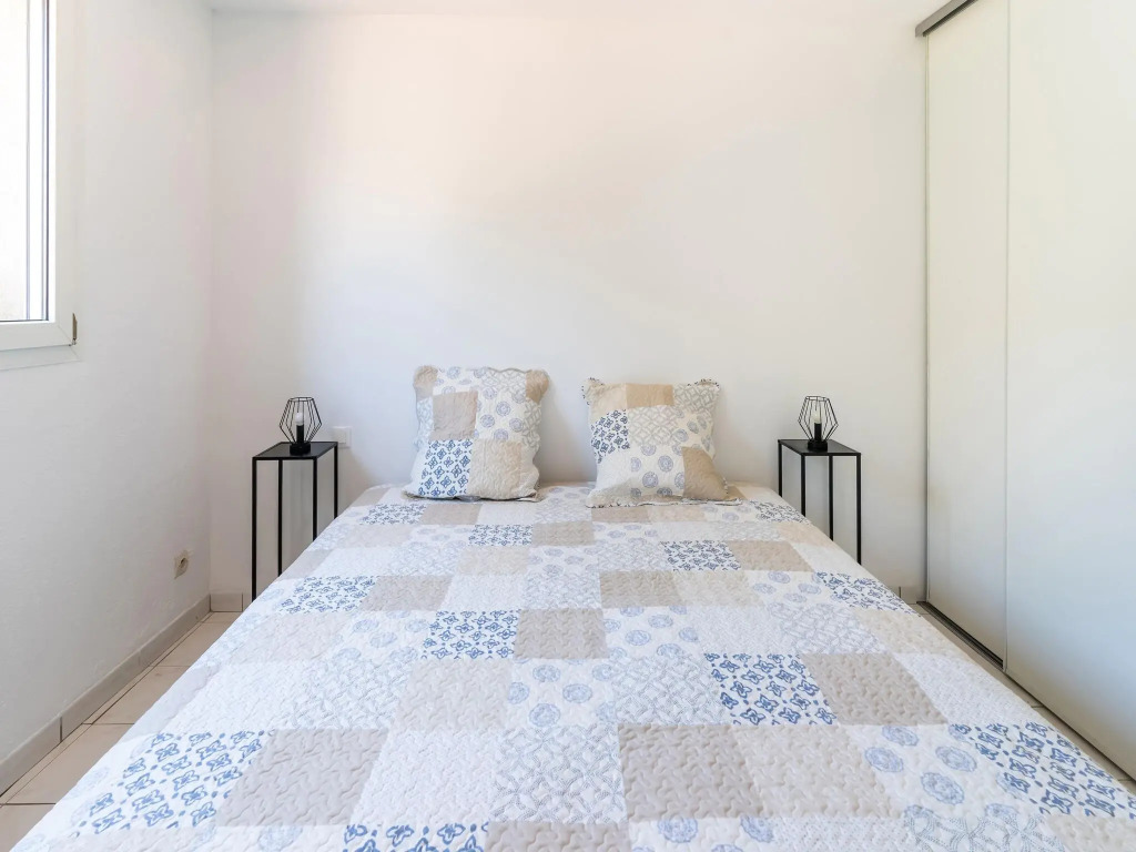 Cosy holiday home in Minerve with garden