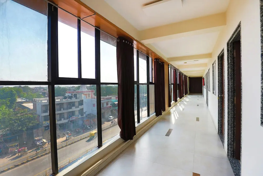 OYO 6862 Hotel Progressive Inn