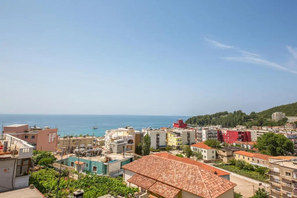 Himara Apartments