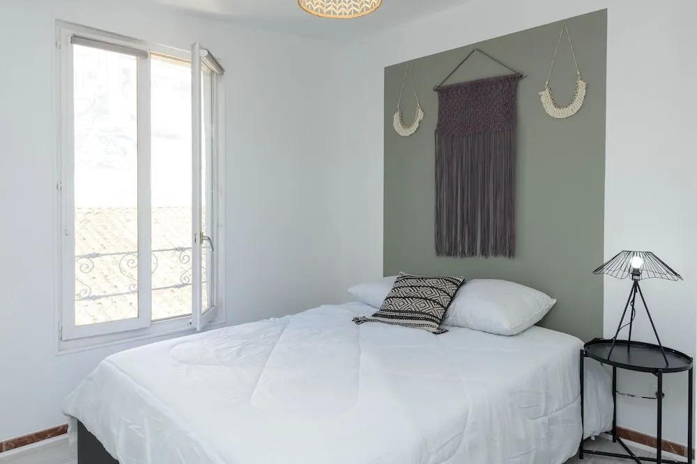 LE LUCIEN Eco-AppartHôtel - Angouleme - Centre - Wifi - Parking privé - Classé 4 étoiles