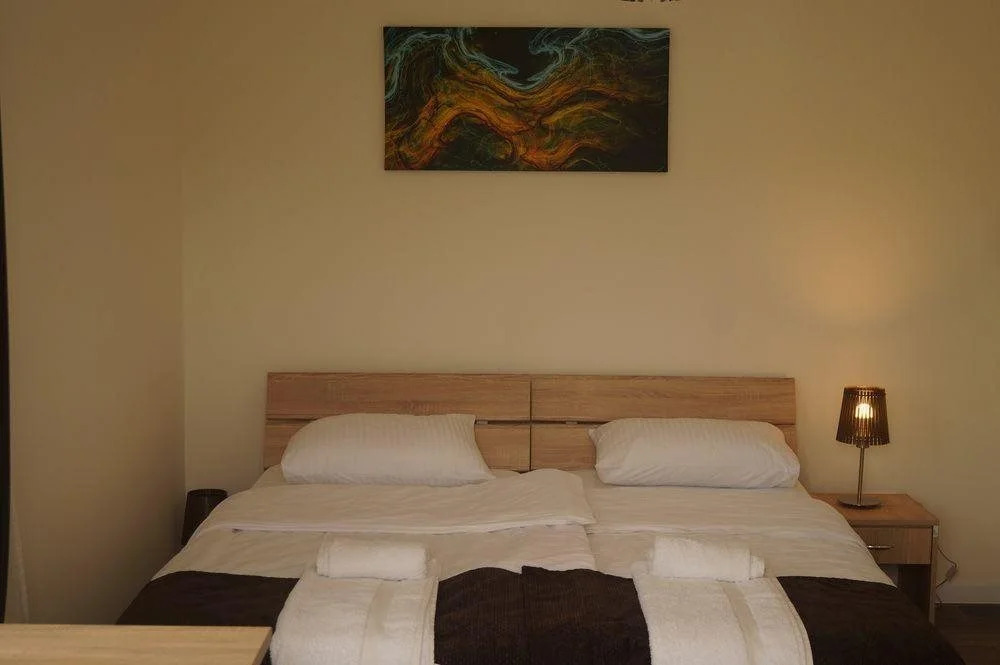 Hotel A-minis