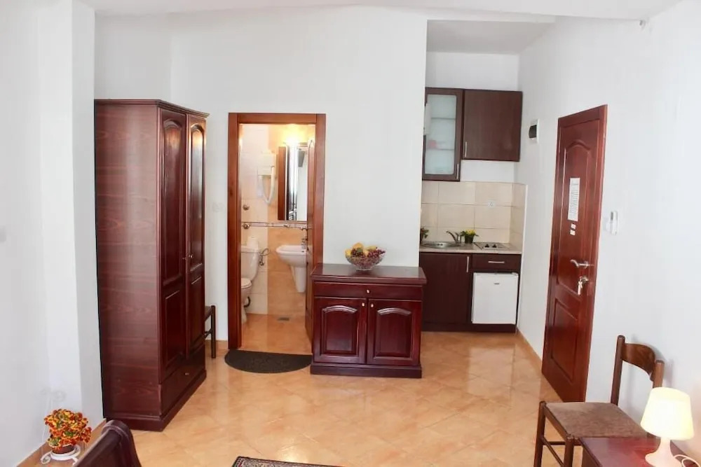 Nir Apartments Budva