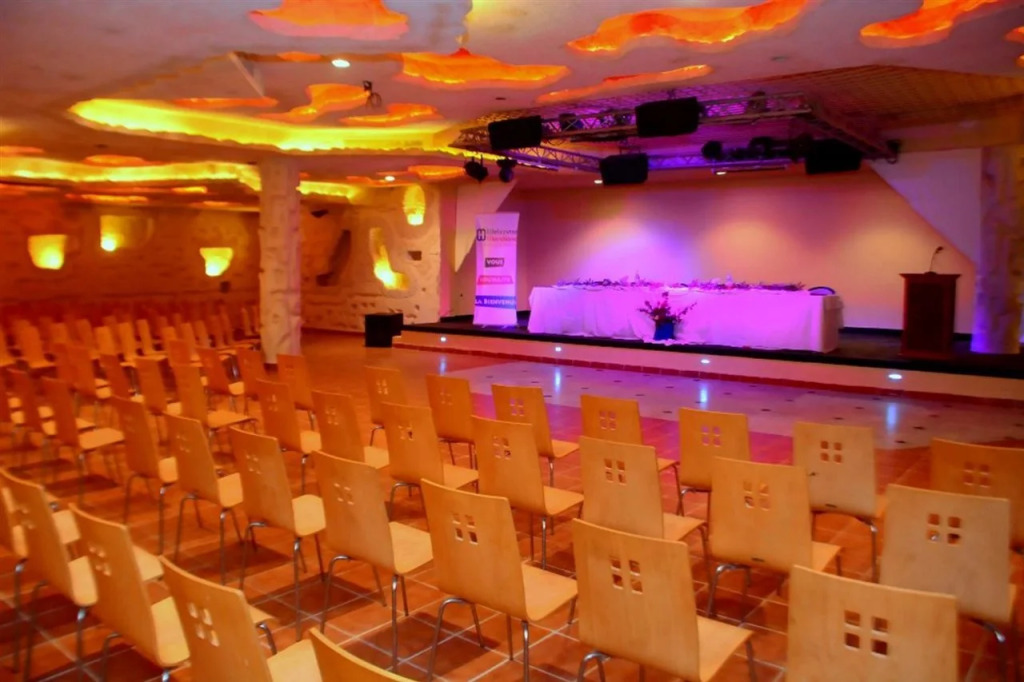 Welcome Meridiana Resort - Families and Couples Only