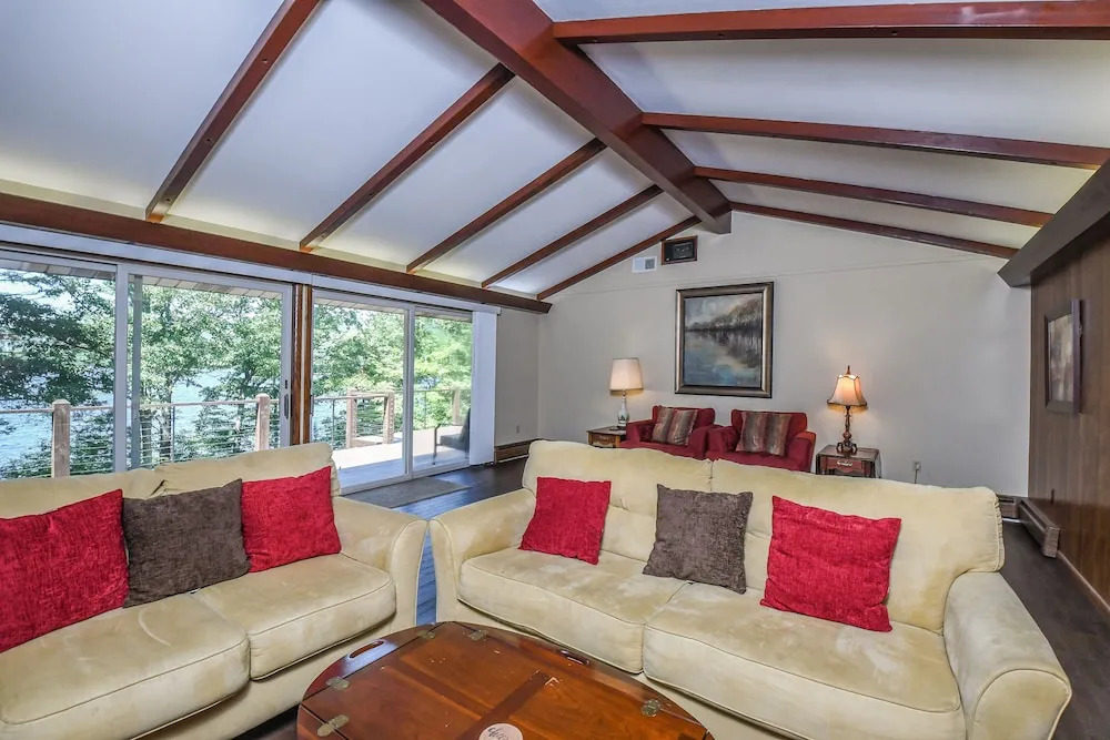 Dreamscapes 5 Bedroom House