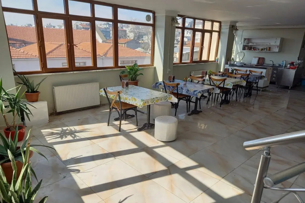 Avsin Residence