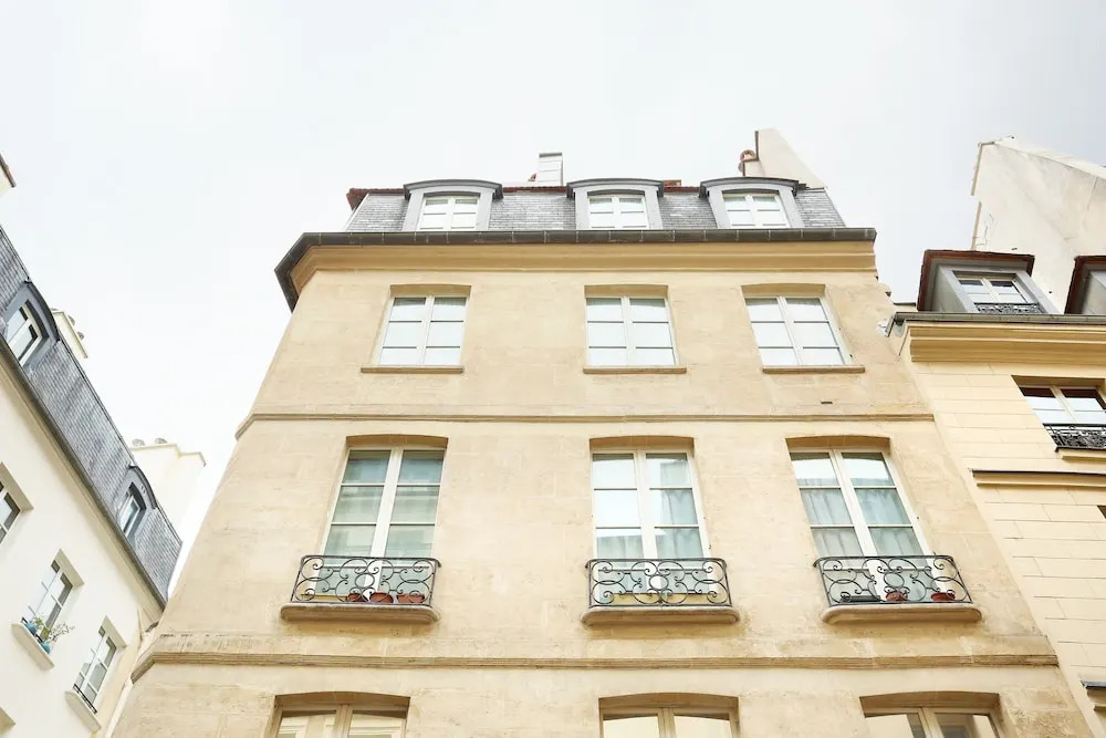 Residence central marais