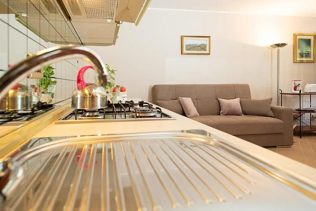 APARTMENT PERGOLANA 11 - Regarda Travel