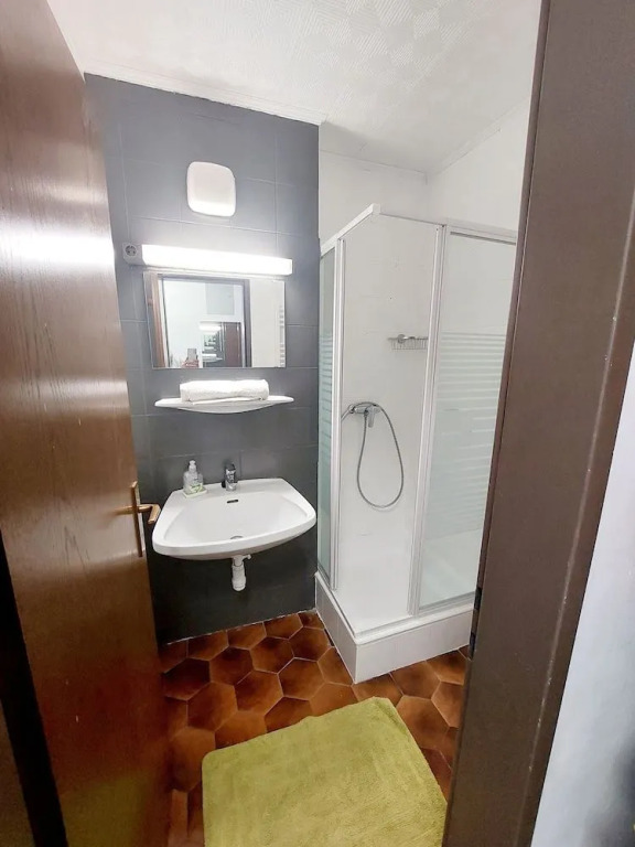 Four Seasons Apartment