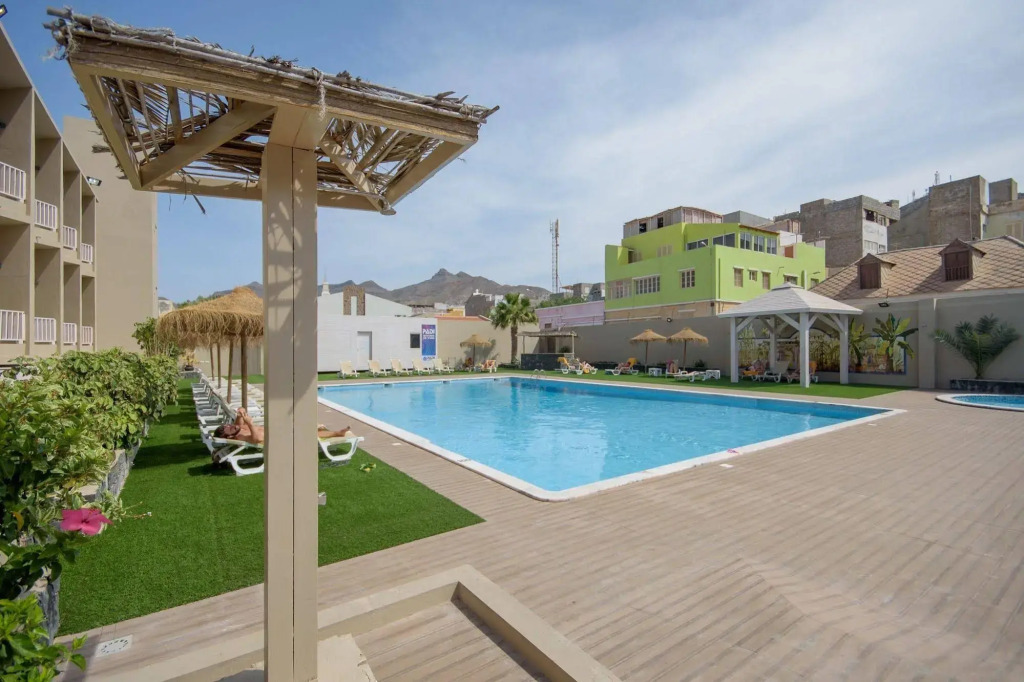 Oasis Porto Grande