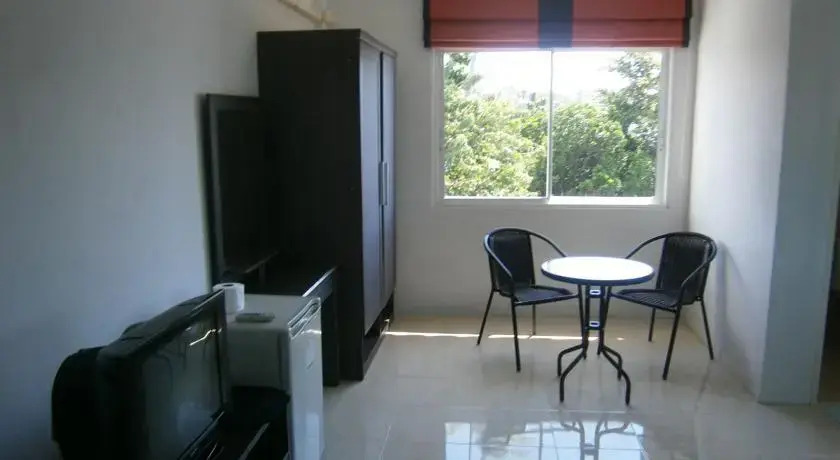 Mais Guesthouse & Coffee Shop