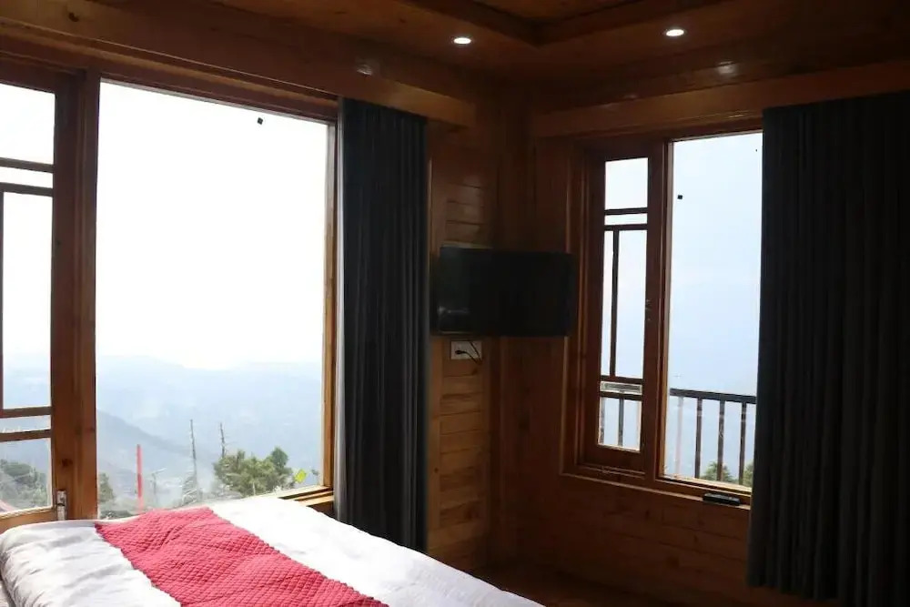 The OutHouse Forest View - Kalatop