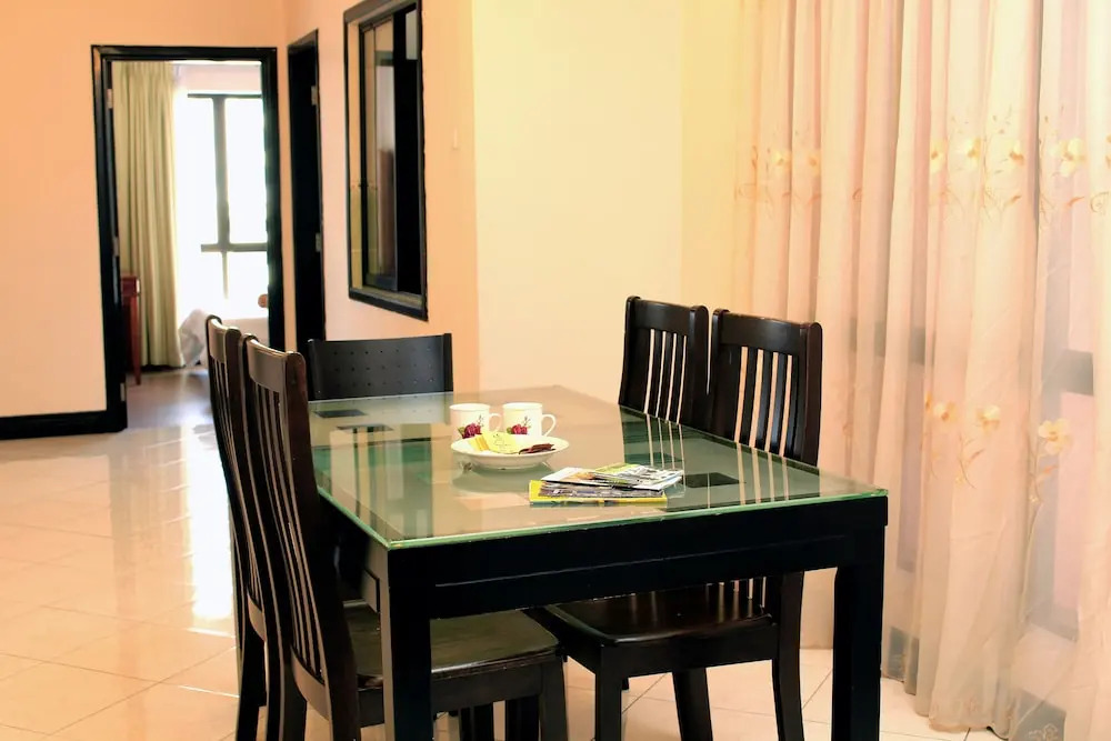 1st Choice Vacation Apartments @ Marina Court Resort Resort