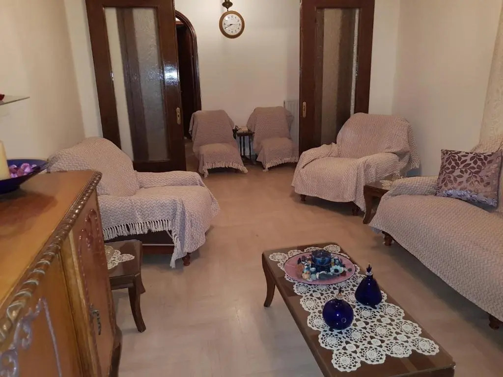 Giorgos House