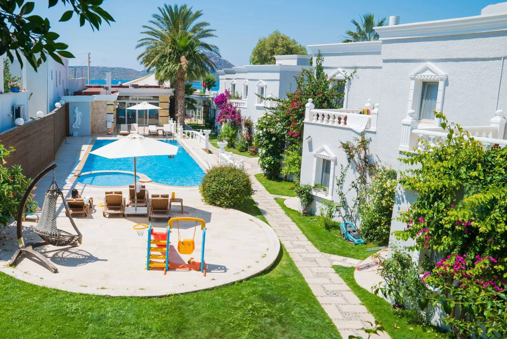Art Suites Hotel