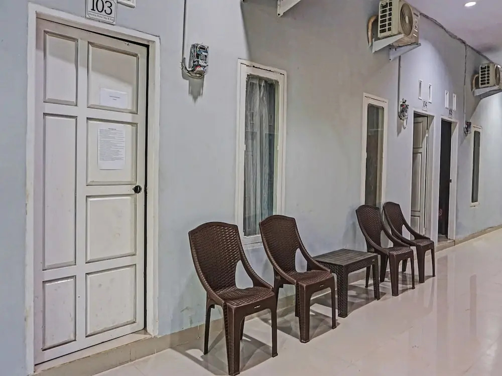 OYO 91219 Adhyaksa Homestay Makassar