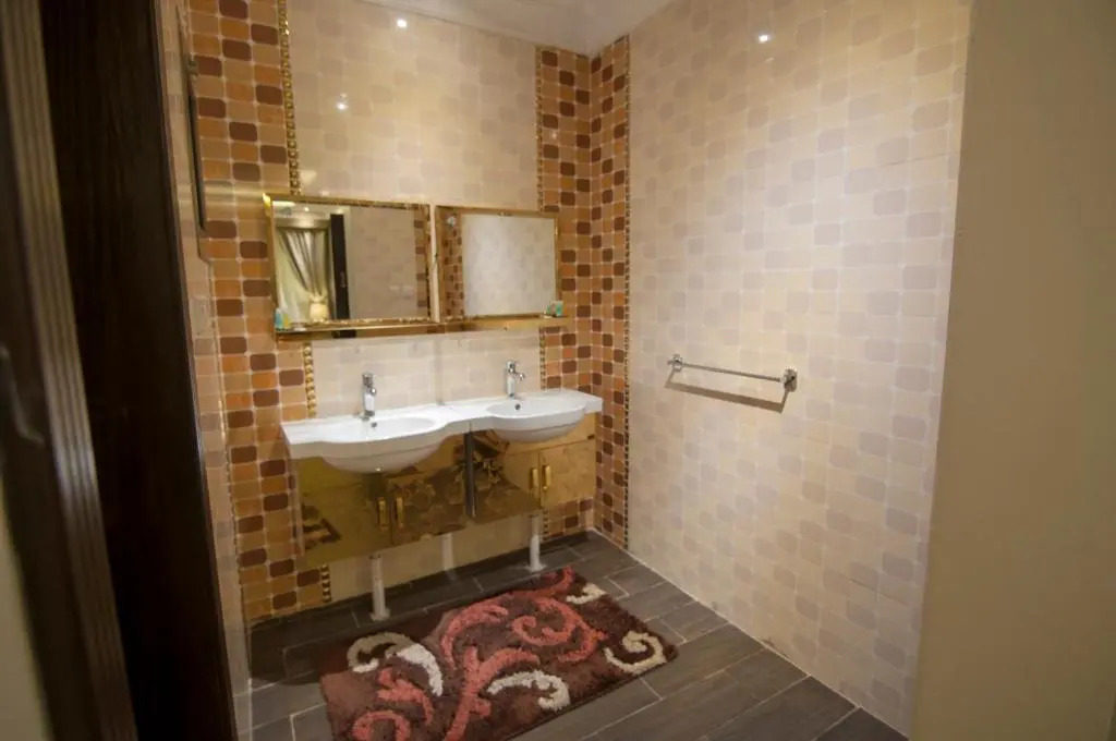 Evan Serviced Apartments in Al Muruj District