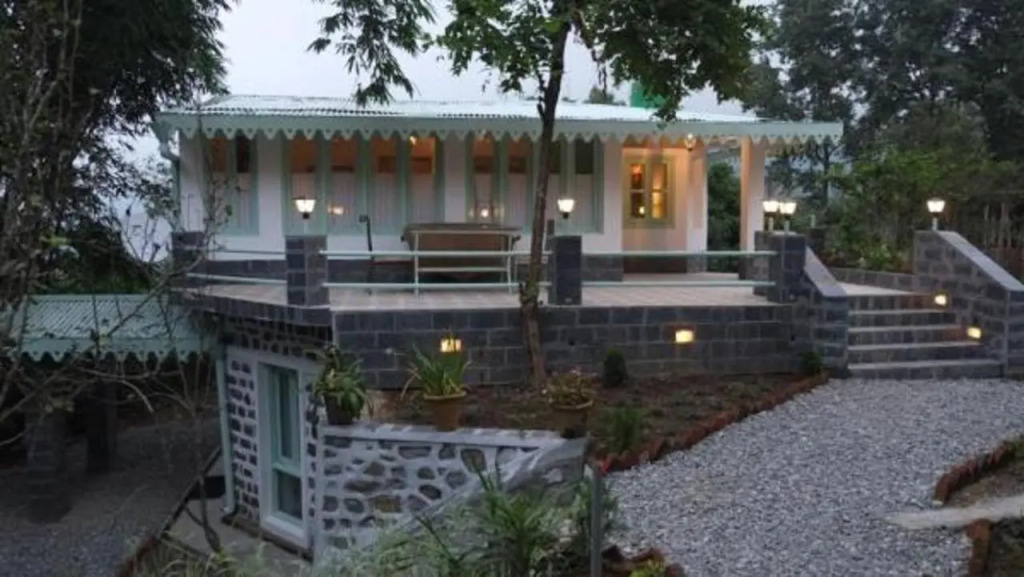 The Bungalows Lake Side, Naukuchiatal by Leisure Hotels