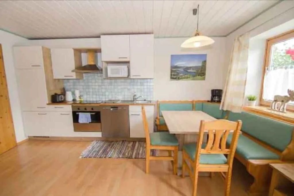 Apartment FUCHSLEHEN with terrace and mountain view by All in One Apartments