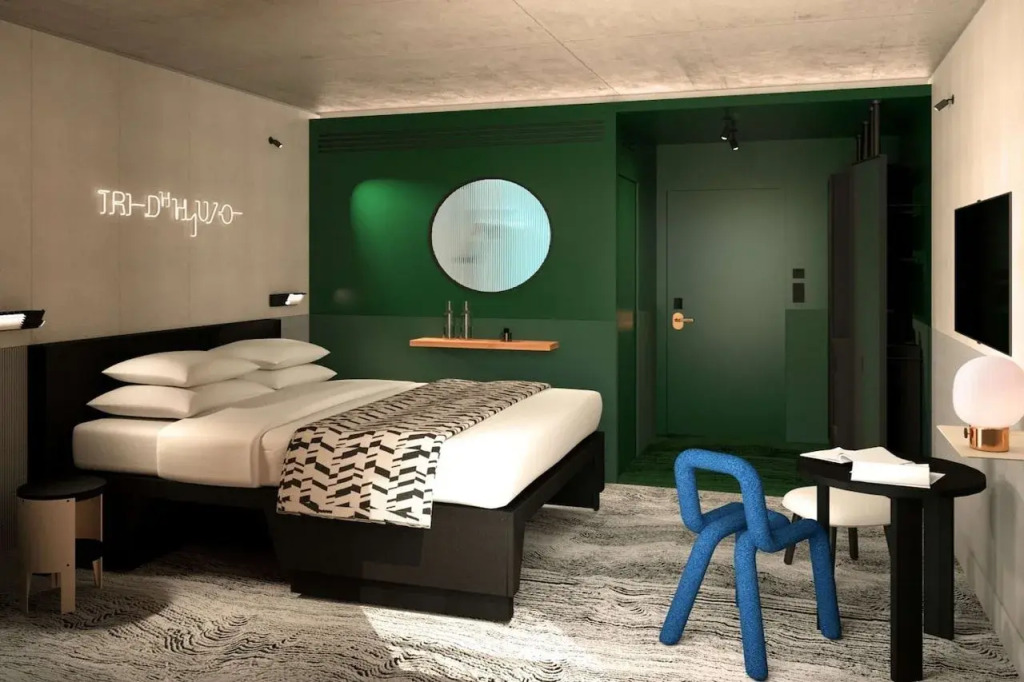 TRIBE Paris Clichy