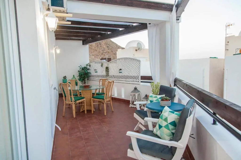 Coqueto Apartamento con vistas al mar y piscina