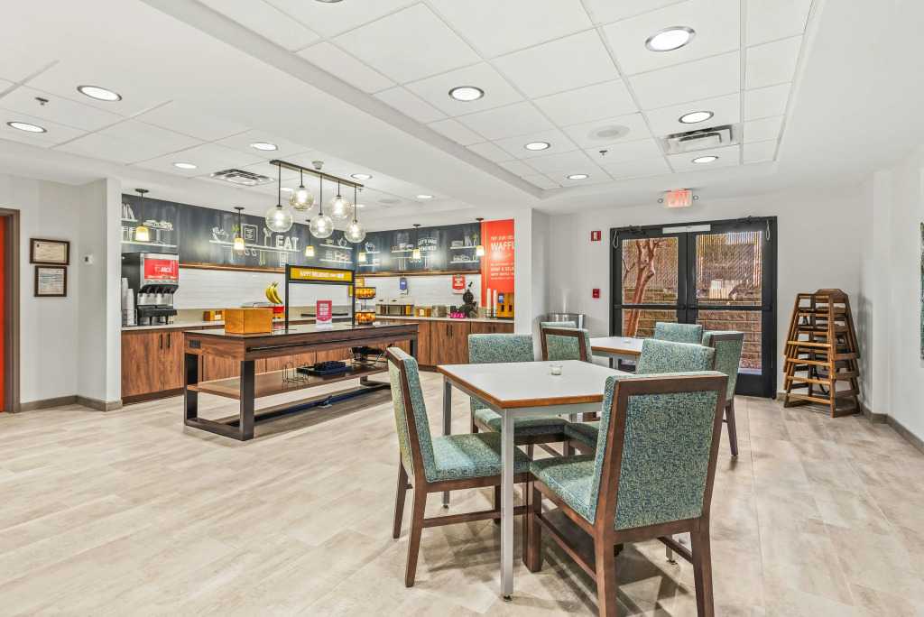 Hampton Inn Columbus-North