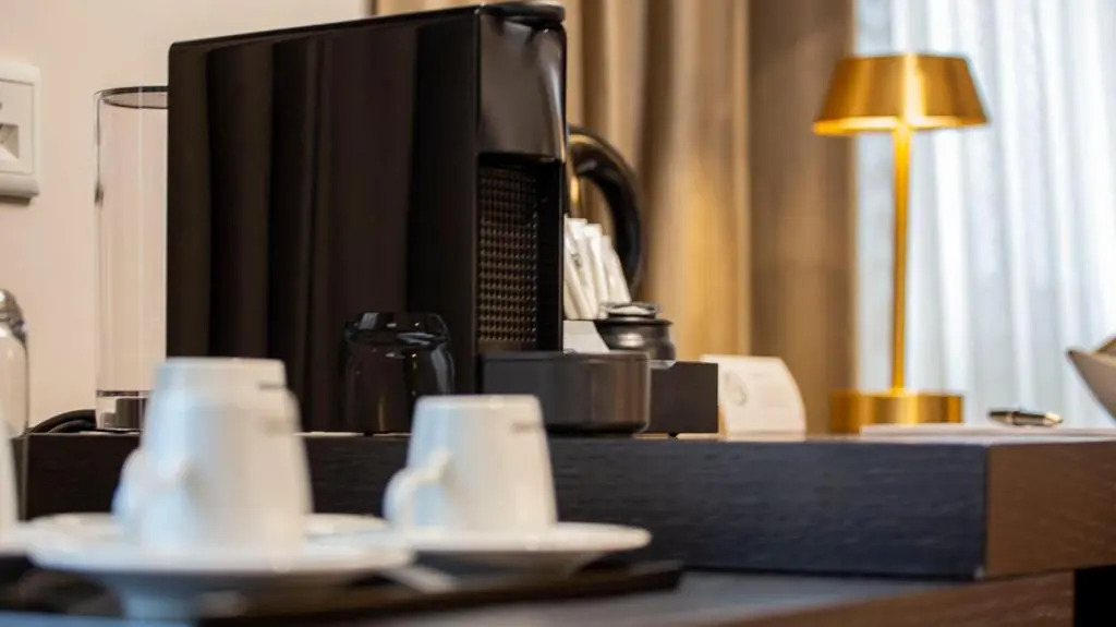 Delphi Hotel & Restaurant