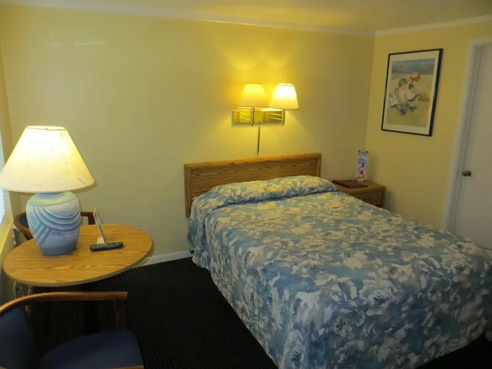 Sunrise Beach Motel