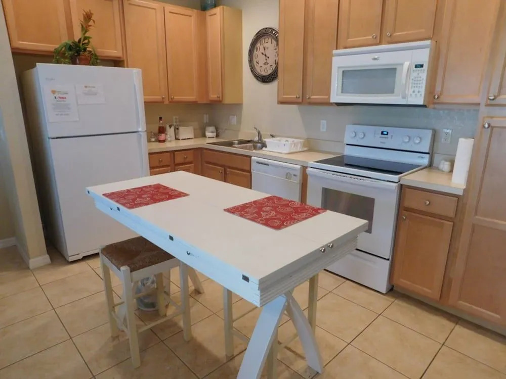 Coral Cay 2475