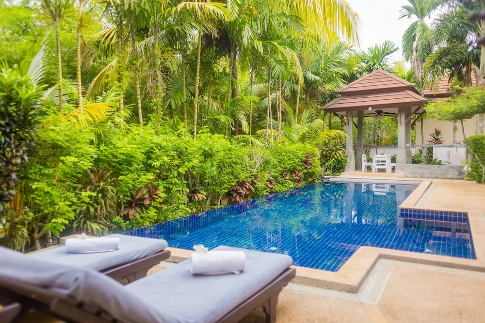 Lespalm Villa Waterfall Phuket