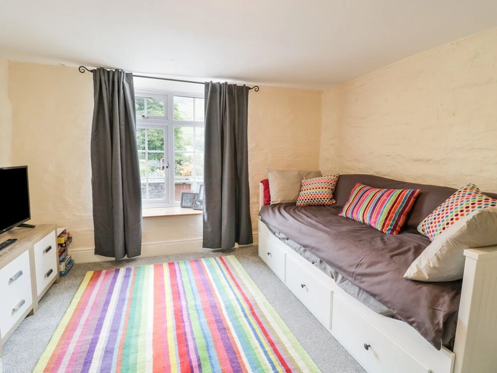 Kettle Cottage, Machynlleth