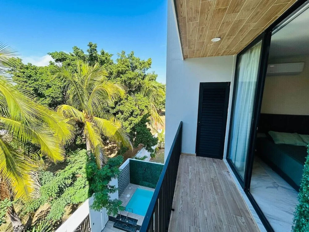 Lomas Sense Apartments