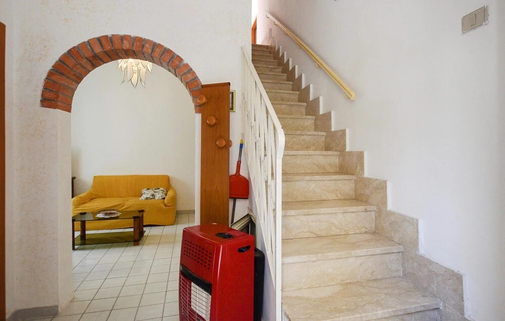 Stunning Home in Pozzallo With 3 Bedrooms