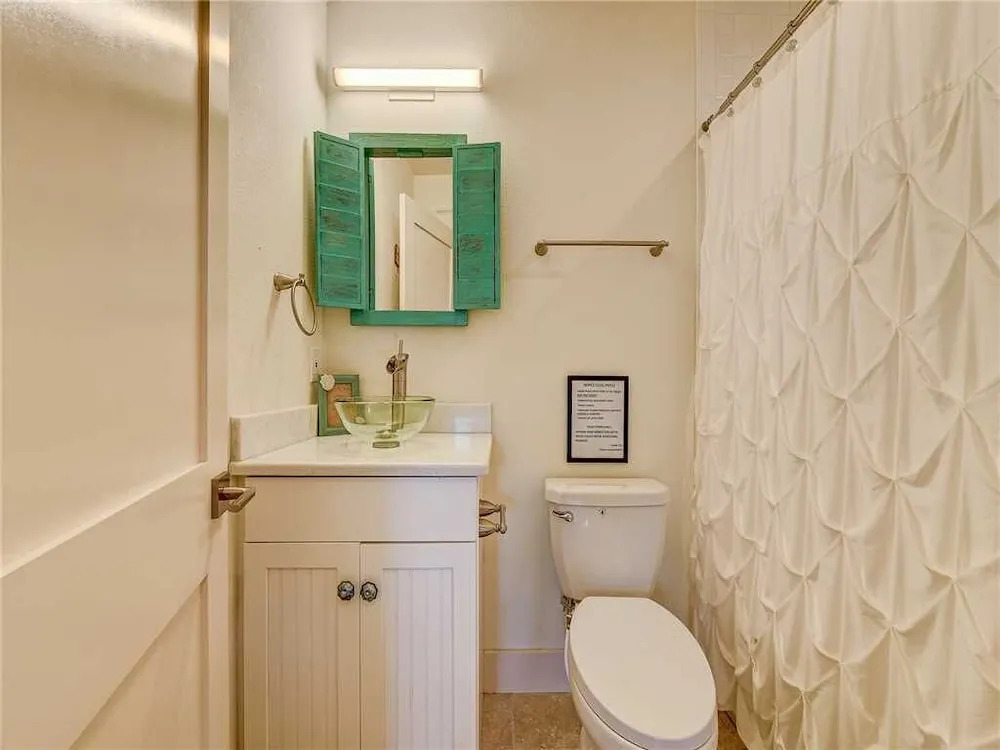 Sea Spray Beach House, 5 Bedrooms, Private Pool, Sleeps 17