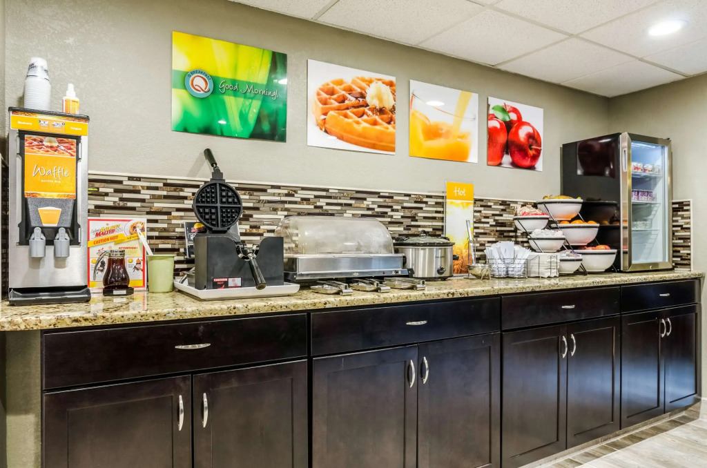 Quality Inn & Suites Winfield