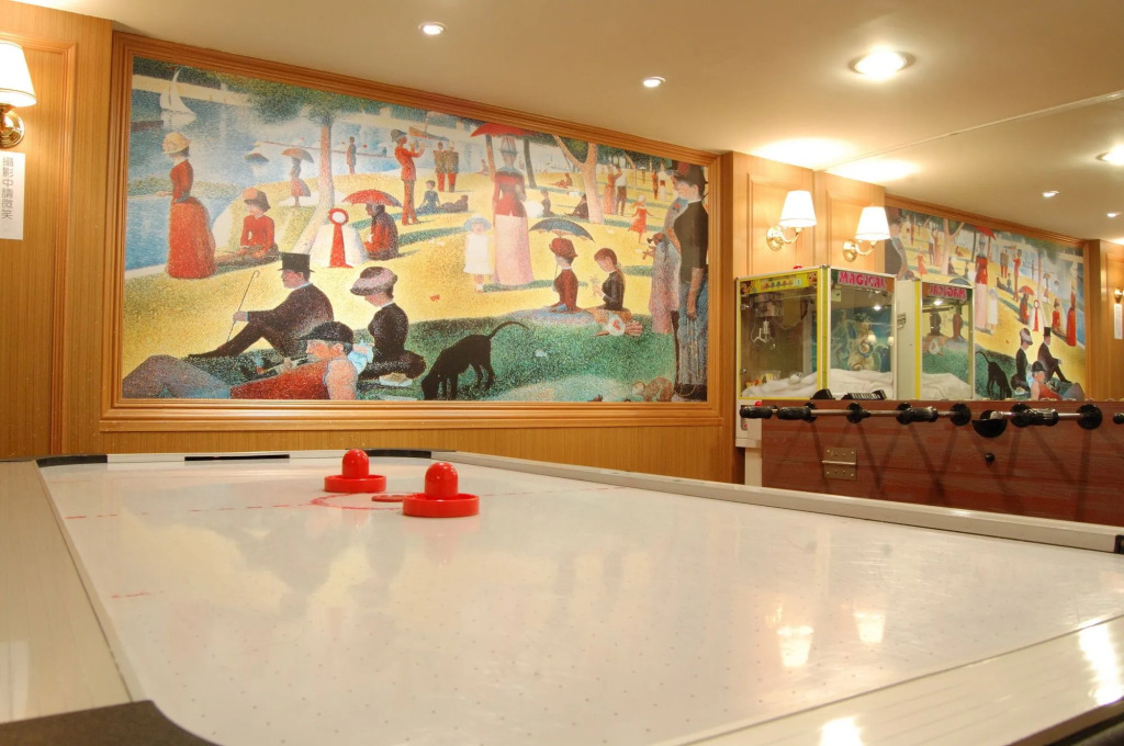Grand Boss Hotel