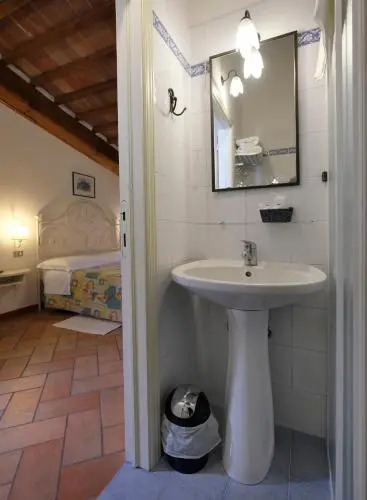 Oliviera Camere