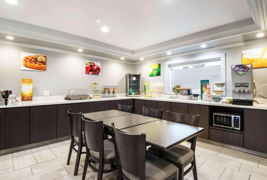 Quality Inn Near Lake Marble Falls