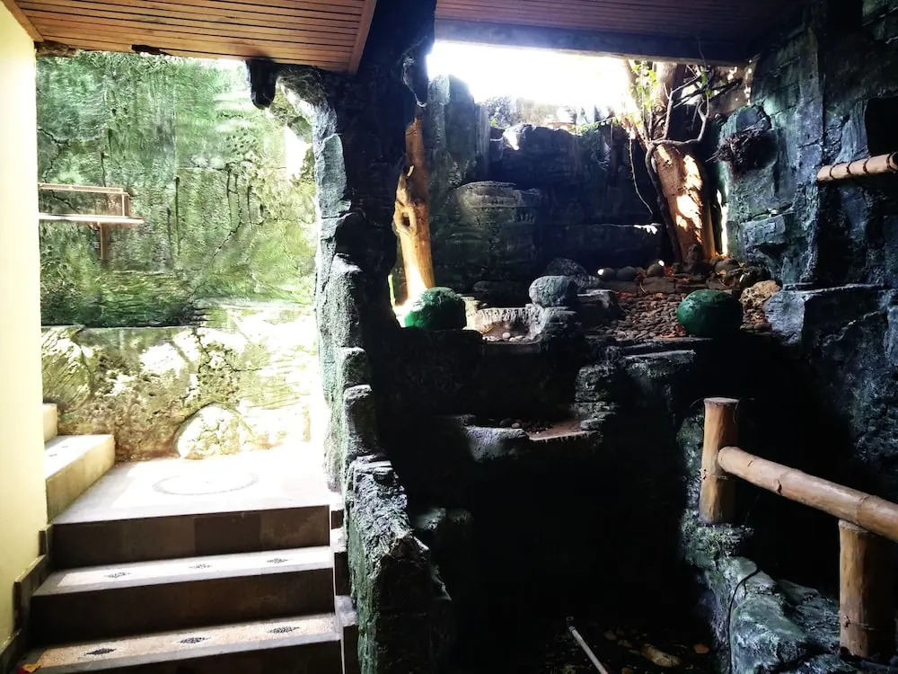 Bunk'd Backpackers Villa - Hostel
