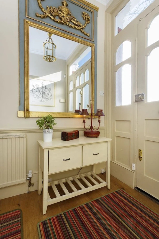 Veeve - Traditional Chiswick