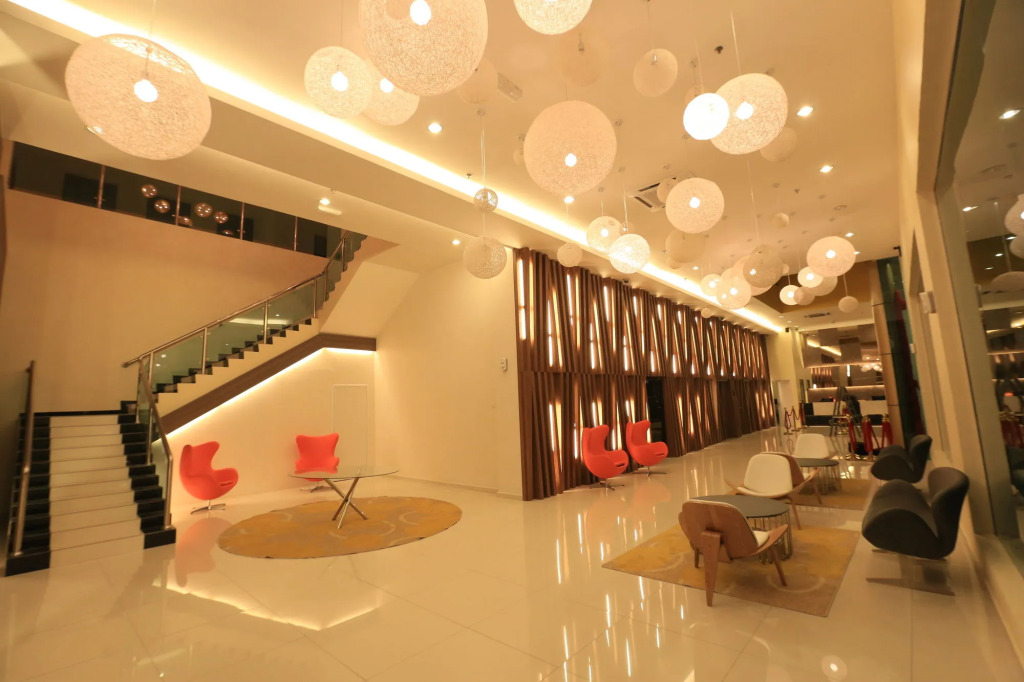 Supreme Hotel
