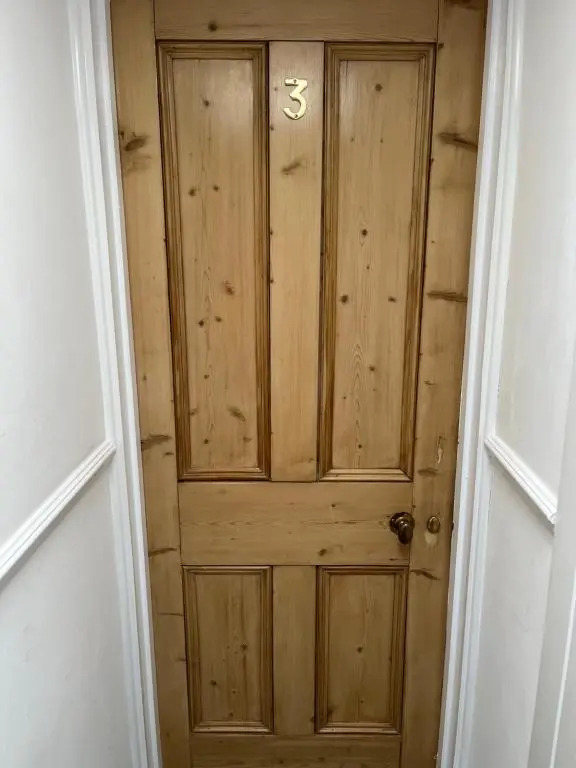 Pierremont En-Suite Rooms- 4 mins walk to Viking Bay Beach