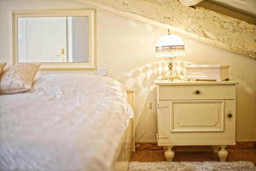 Duplex Apartment Camelia for 4 in charming Old town