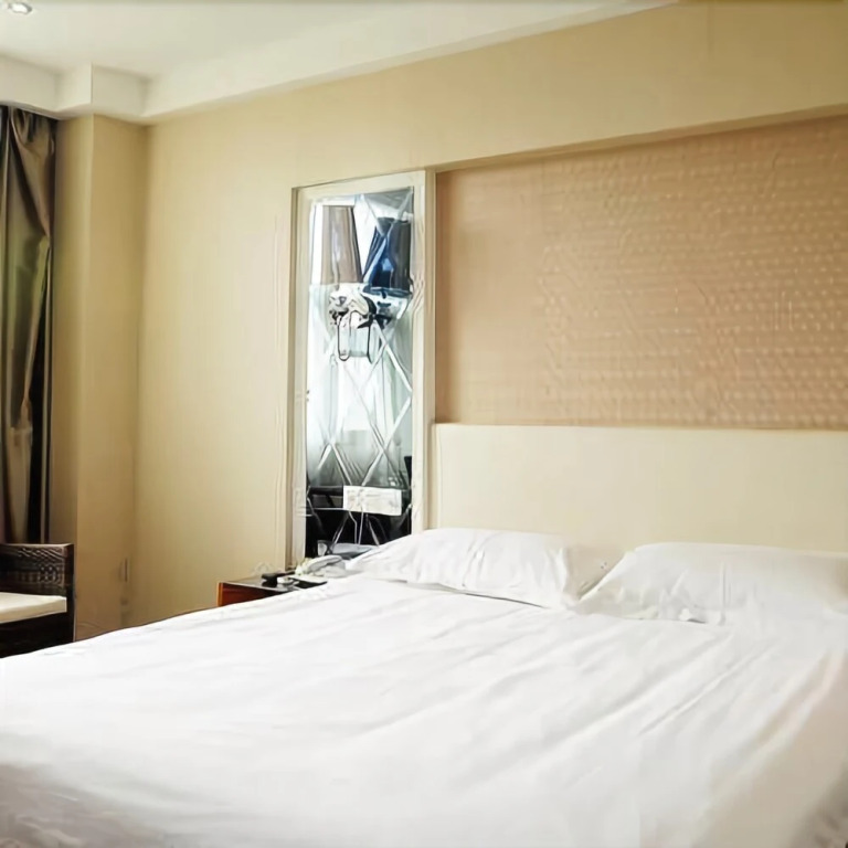 Liming Zhiguang Hotel