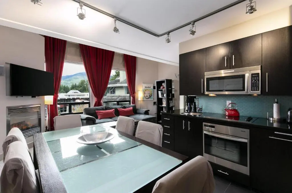 Adara Hotel