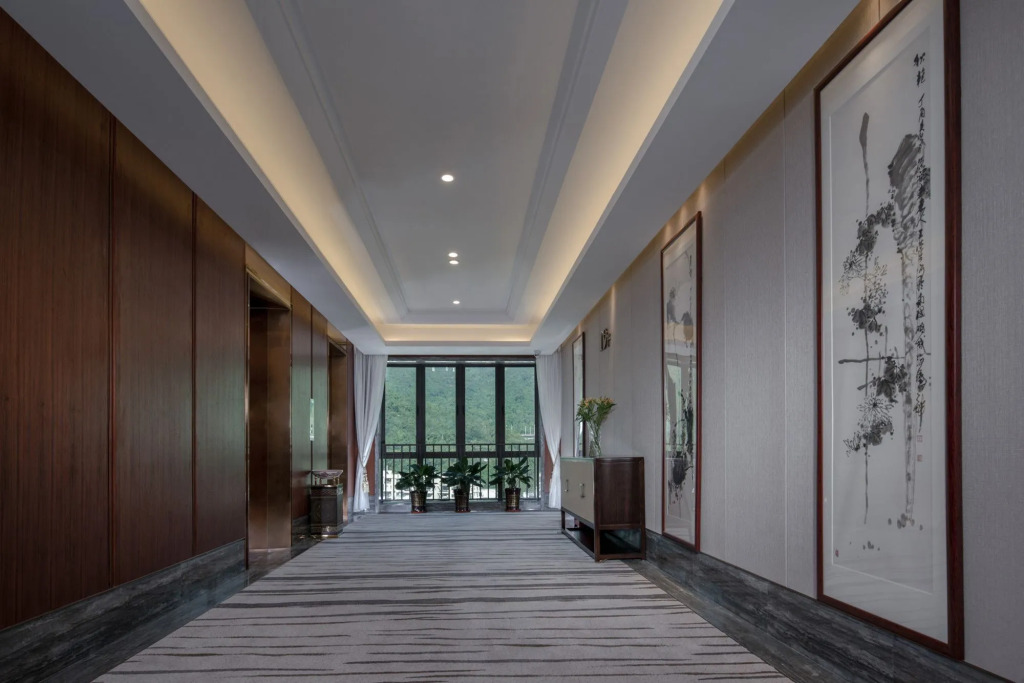 Yuelin Hotel