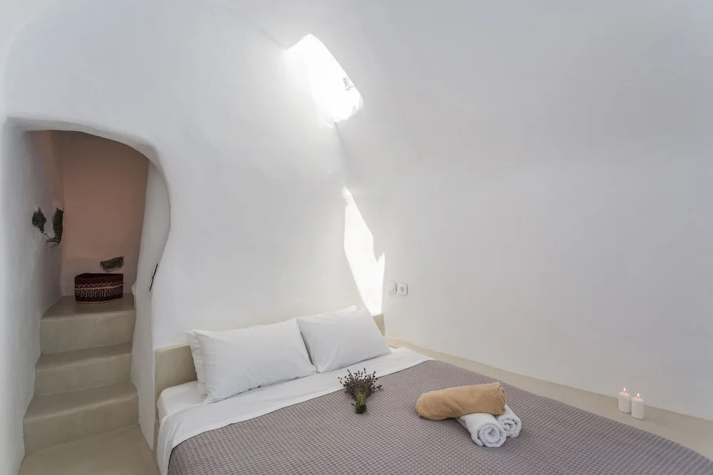 Spitia Santorini Villa Collection