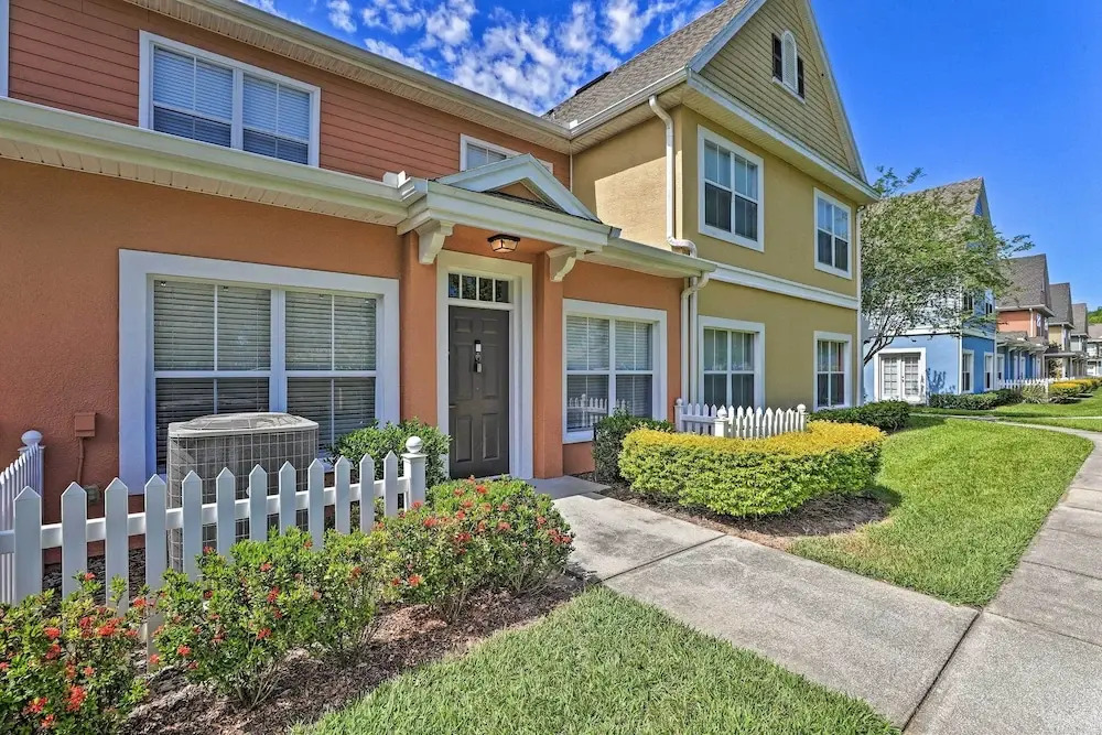 10 Mi to Disney: Venetian Bay Villages Retreat